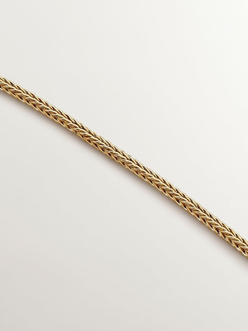 Oval pendant made of 925 silver bathed in 18K yellow gold with relief. image number 4