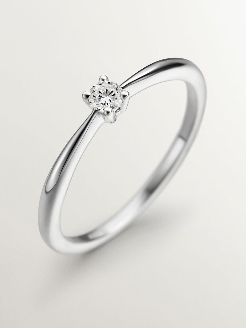 18K white gold ring with brilliant cut diamonds image number 4