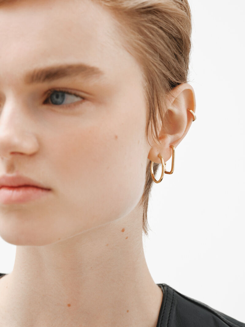 Small hoop earrings made of 925 silver, bathed in 18K yellow gold image number 3