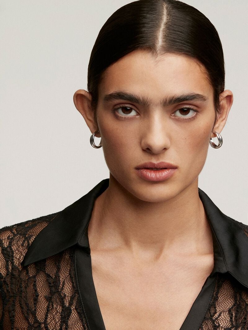 Medium double hoop earrings made of 925 silver. image number 1