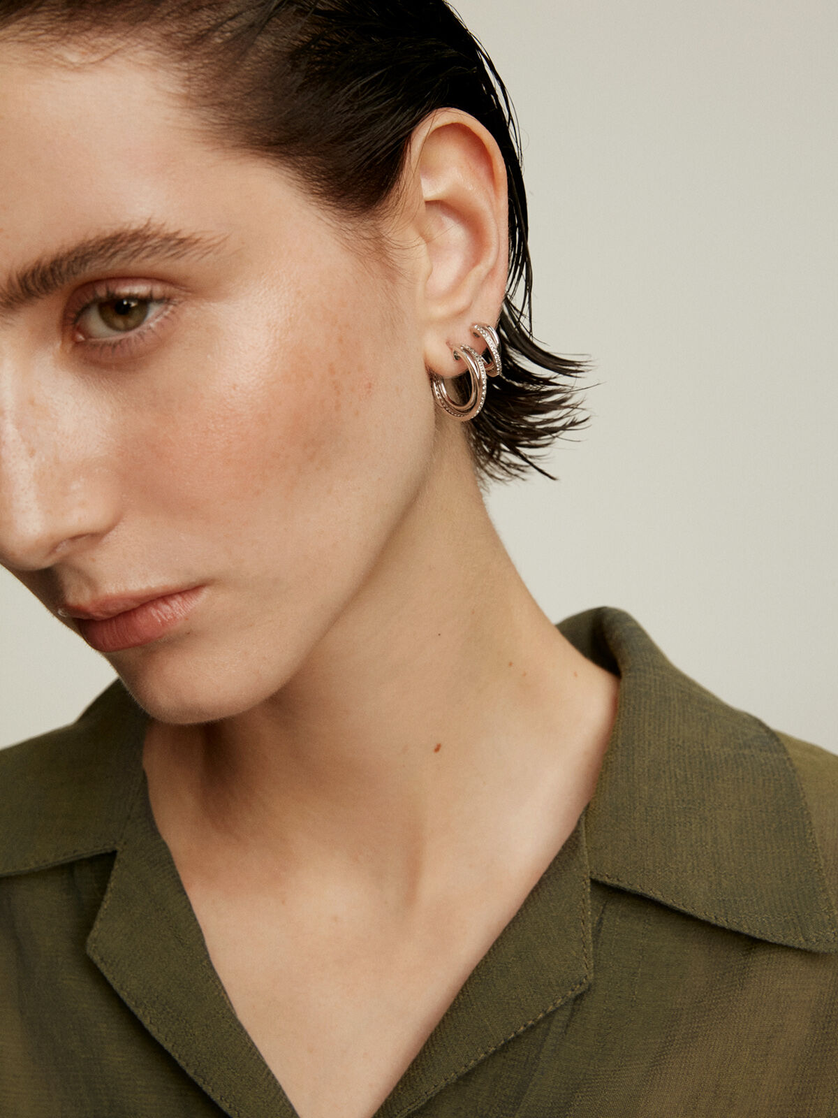925 Silver double hoop earrings with white topaz. Aristocrazy