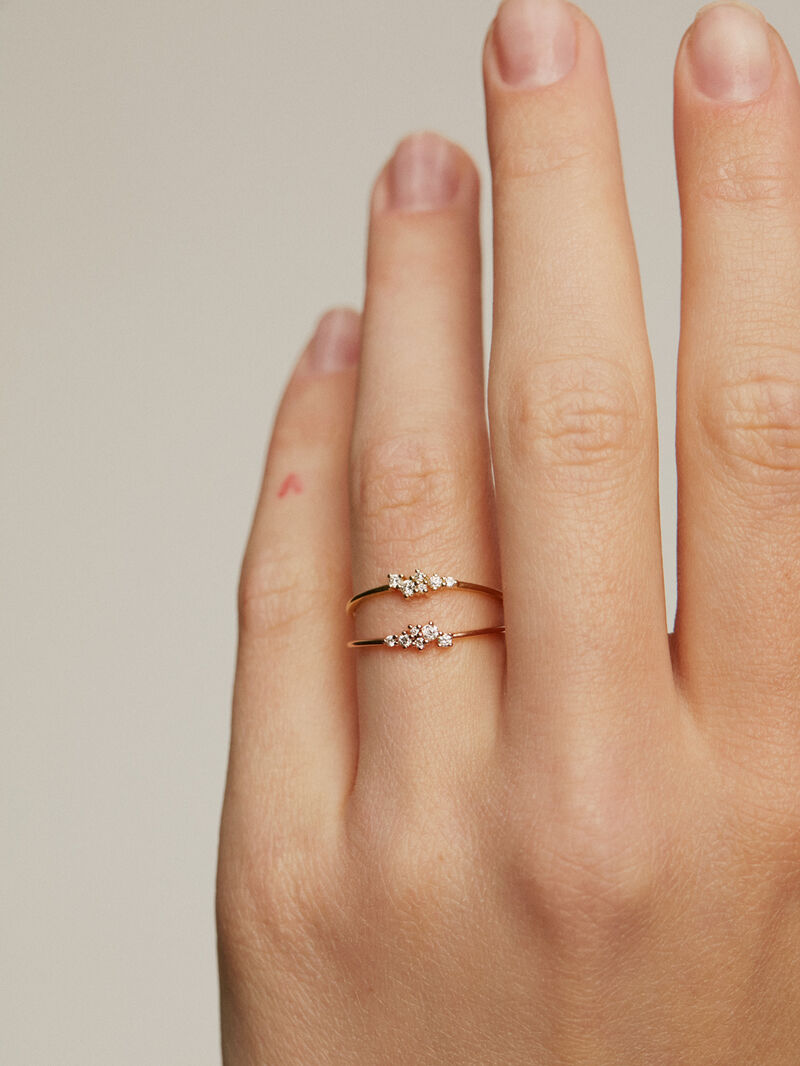 9K yellow gold ring with 0.025 cts diamonds image number 3