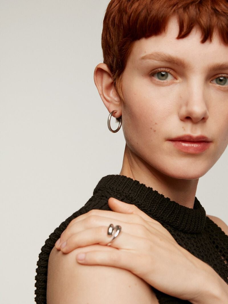 Medium-sized 925 silver hoop earrings image number 5