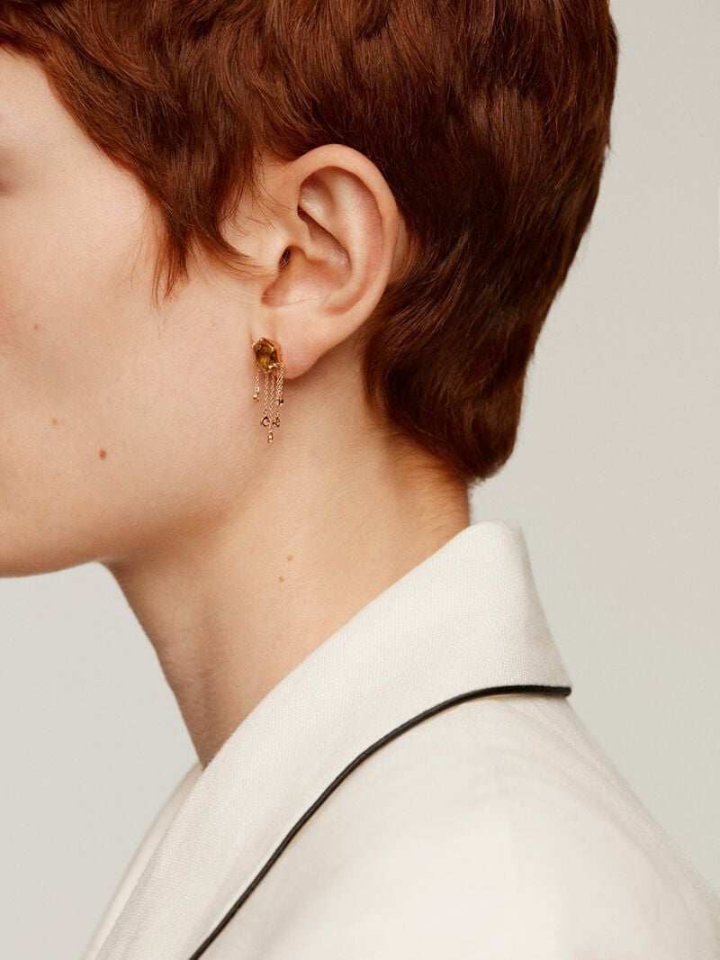Long earrings made of 925 silver, plated with 18K yellow gold and adorned with brown quartz and white topaz. image number 3