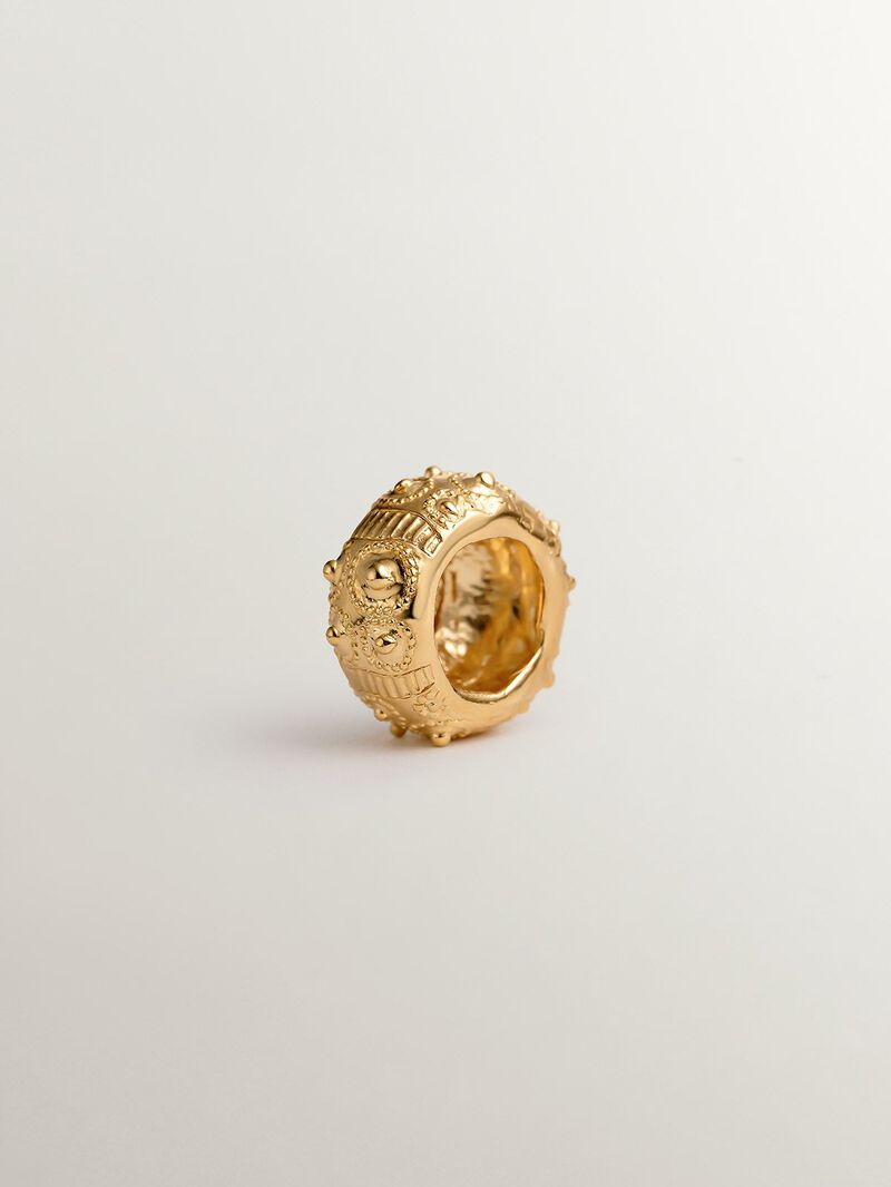 18K yellow gold-plated 925 silver charm in the shape of a sea urchin. image number 4