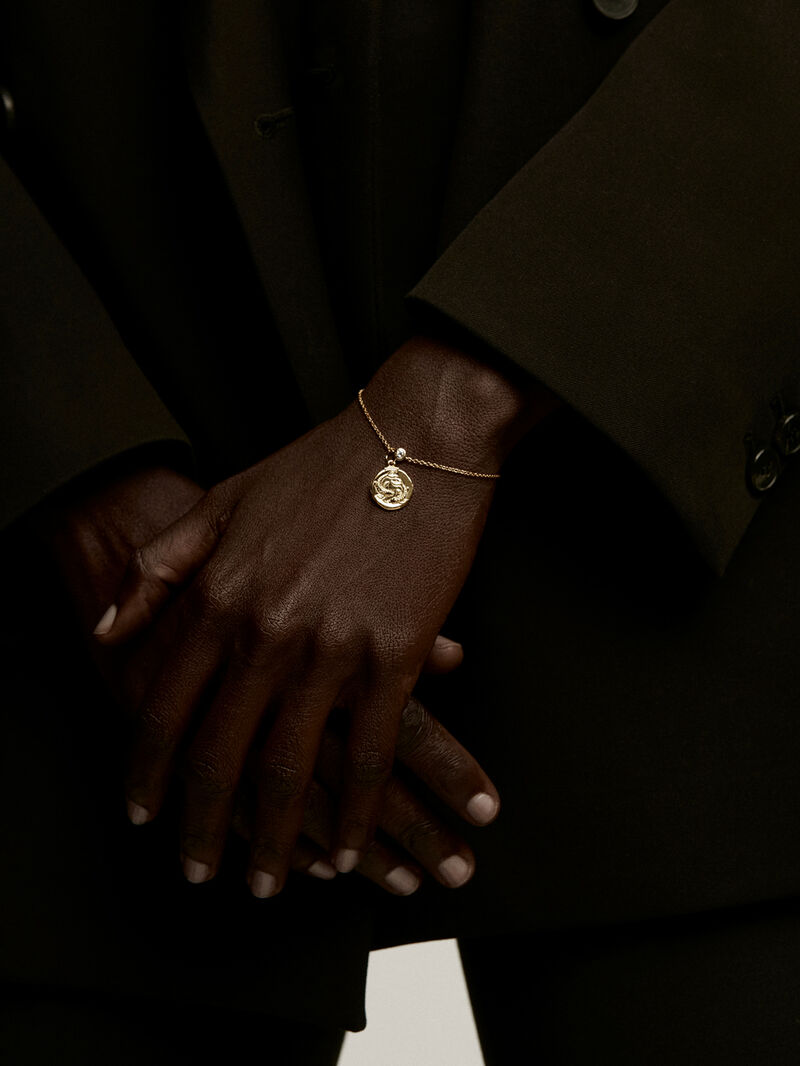 Pisces Charm made from 925 silver bathed in 18K yellow gold. image number 1
