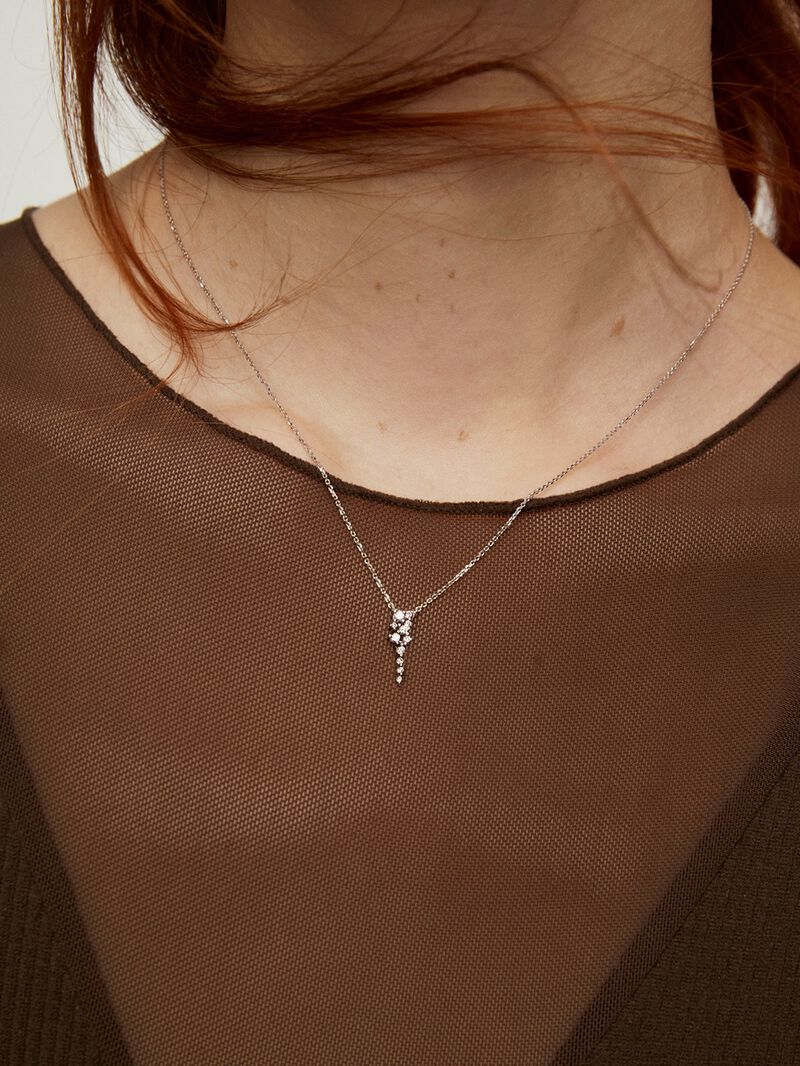 9K White Gold Pendant with Diamonds image number 1