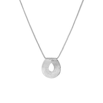 Oval silver pendant with raised detail, J05212-01,hi-res