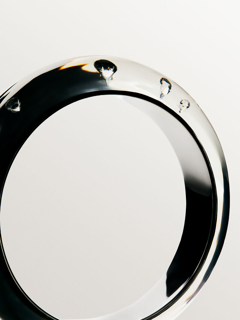 Rigid 925 silver bracelet with black enamel and zircons suspended in resin image number 6