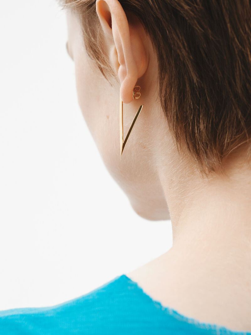 Large triangular earrings made of 925 silver coated in 18K yellow gold image number 1