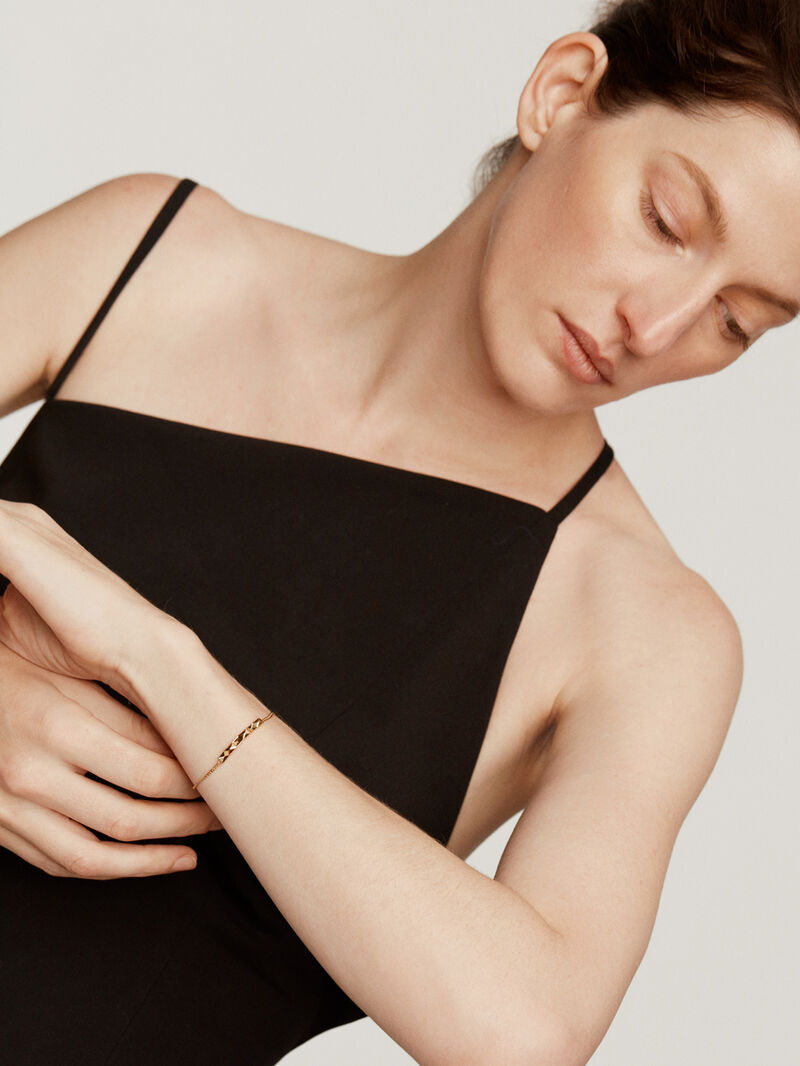 925 silver bracelet bathed in 18K yellow gold with geometric texture image number 3