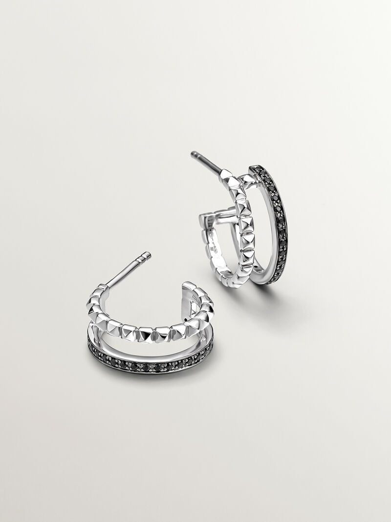 Double hoop earrings made of 925 silver with embossing and black spinels image number 2