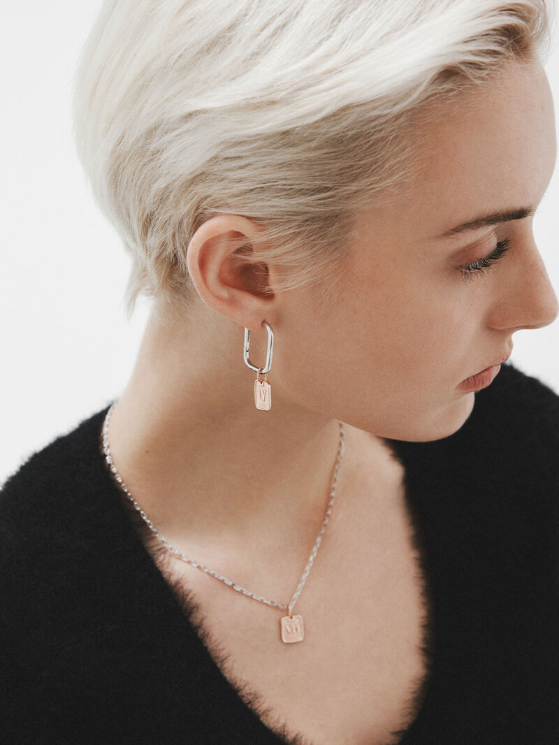 925 silver charm bathed in 18k rose gold with number 4 image number 5