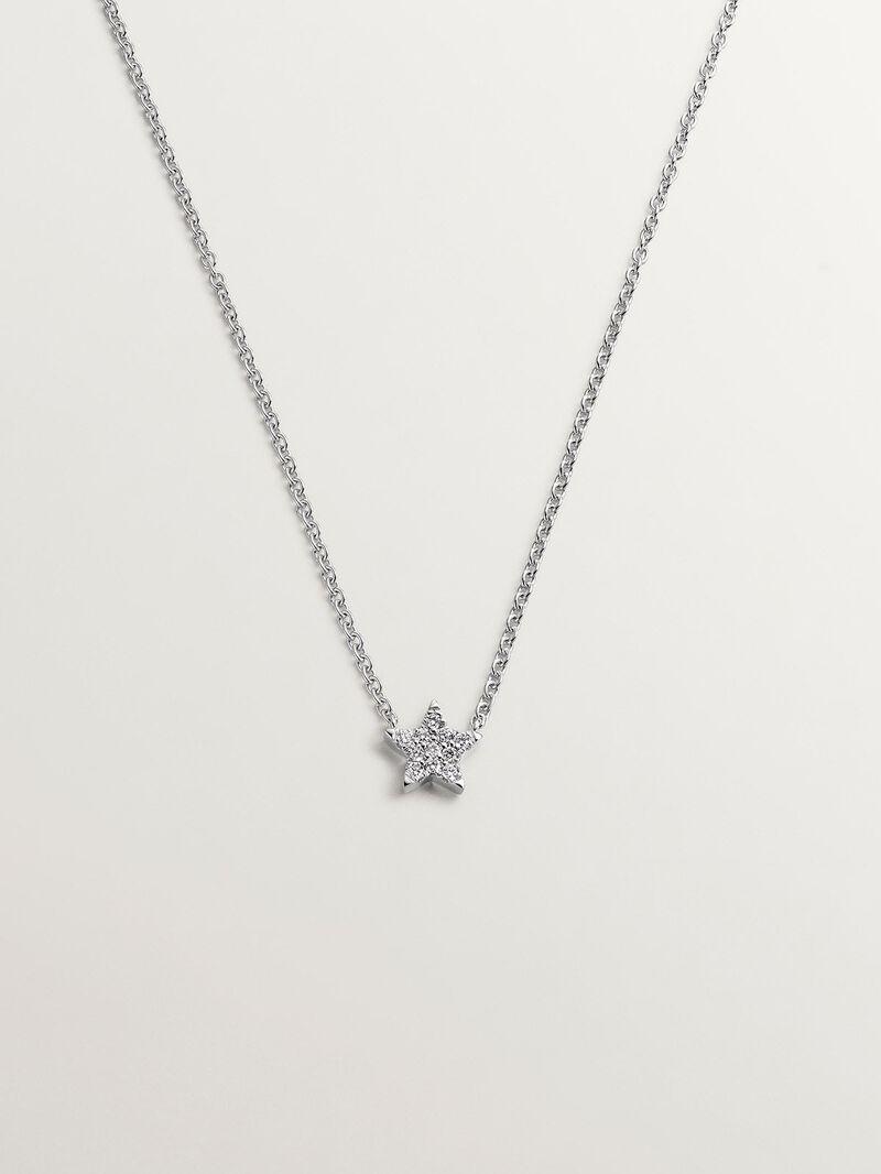 18K White Gold Diamond Star Pendant image number 0