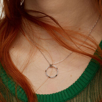 Silver circle necklace with white topazes, J05198-01-WT, mainproduct