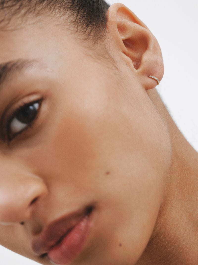 18K yellow gold single hoop earring with brilliant-cut diamond image number 1