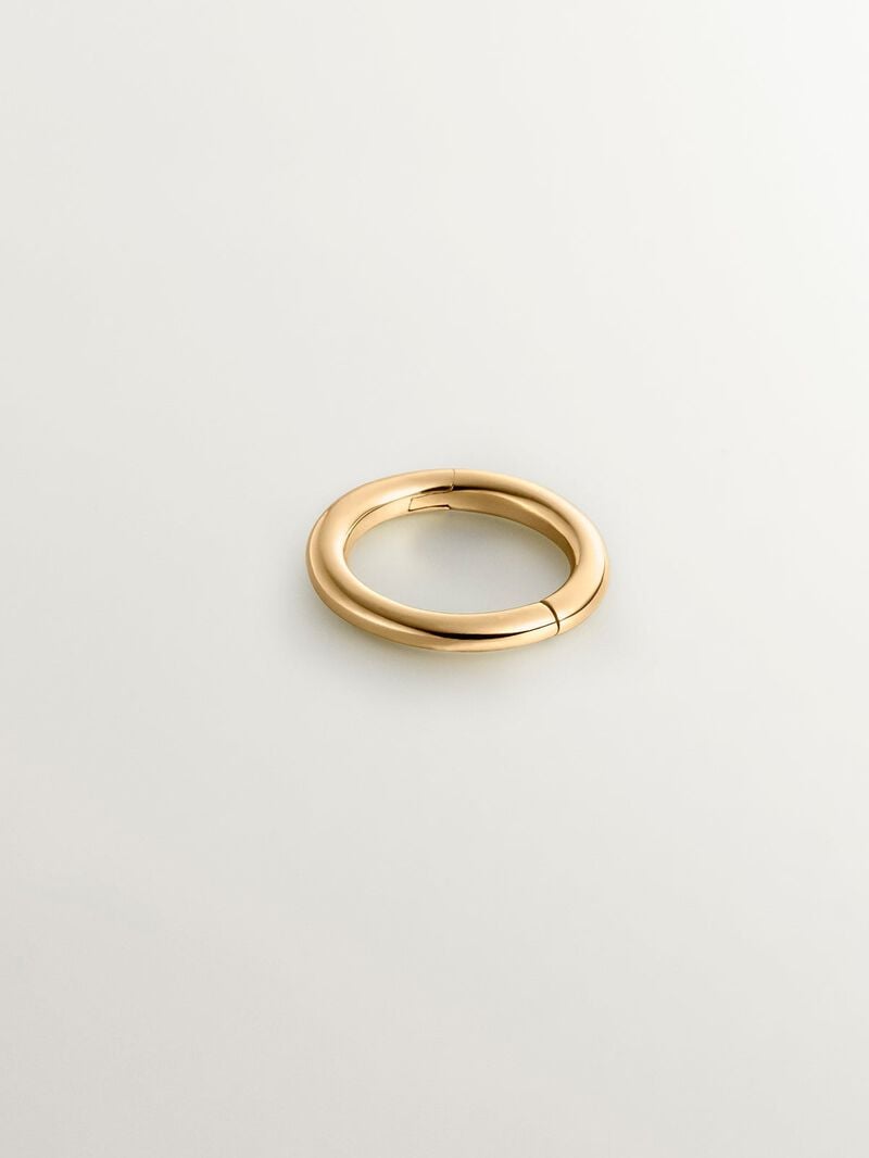 Small individual 9K yellow gold hoop earring. image number 2