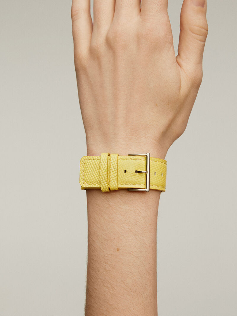 Iridescent Yellow Leather Strap for Apple Watch image number 1
