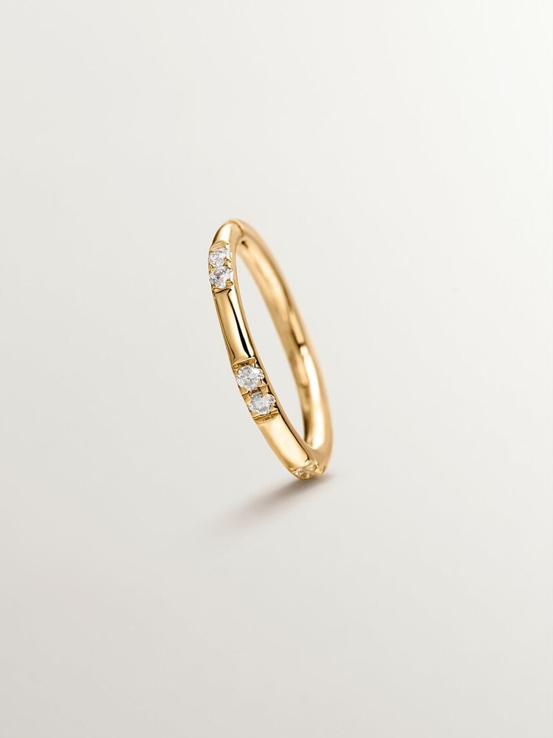 Individual 18K yellow gold hoop earring with diamonds image number 4