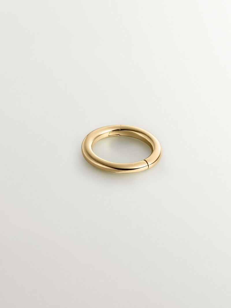 Small individual 9K yellow gold hoop earring. image number 2
