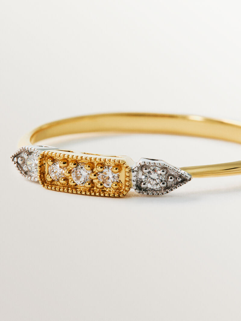 Anillo de oro blanco y amarillo de 18K con pavé de diamantes en talla brillante image number 4