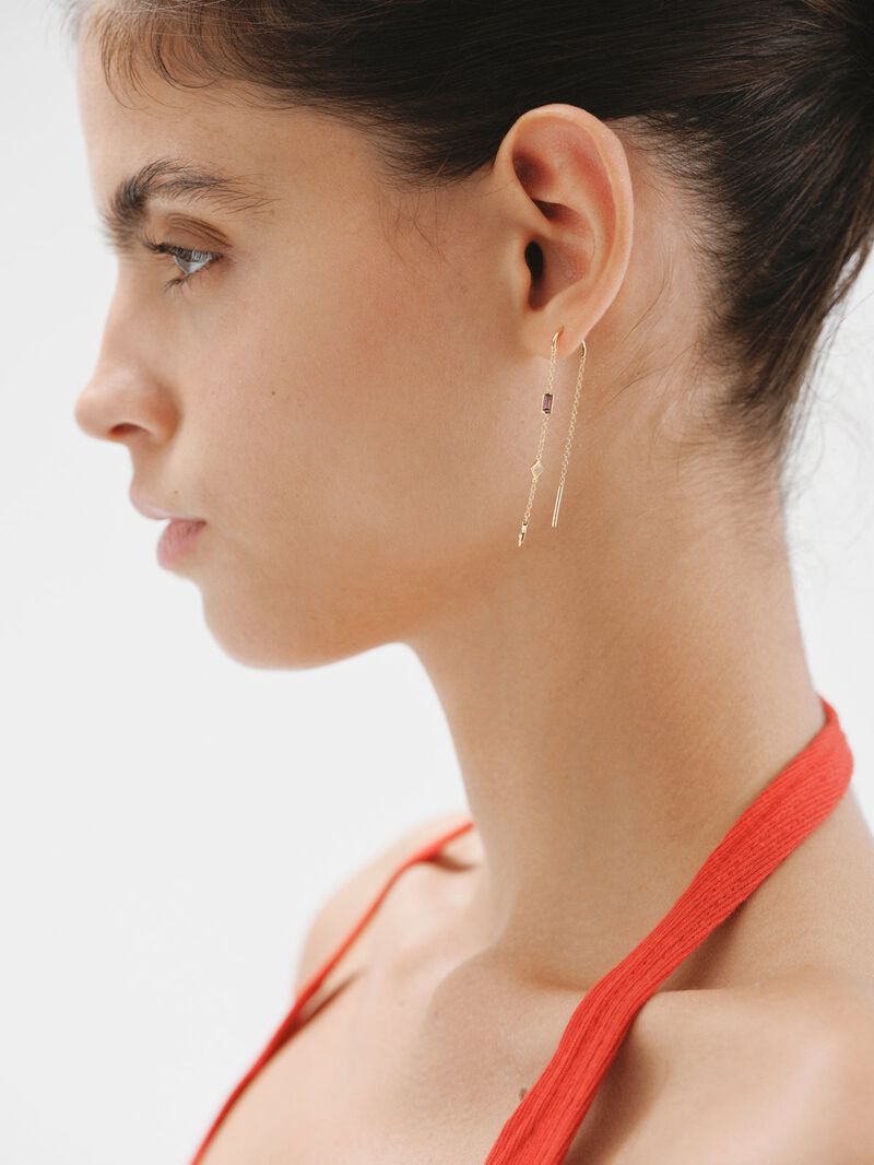 Individual earring made of 925 silver, bathed in 18K yellow gold with rhodolite, quartz and topaz. image number 3