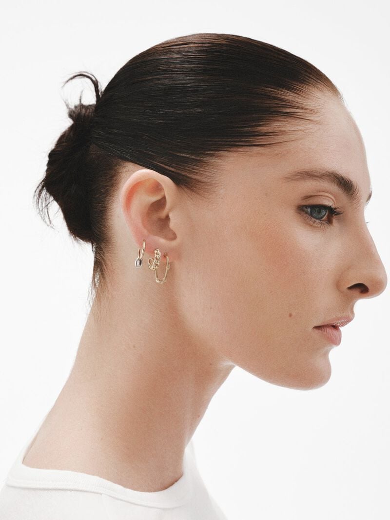 9K Yellow Gold Chain Textured Single Hoop Earring image number 5