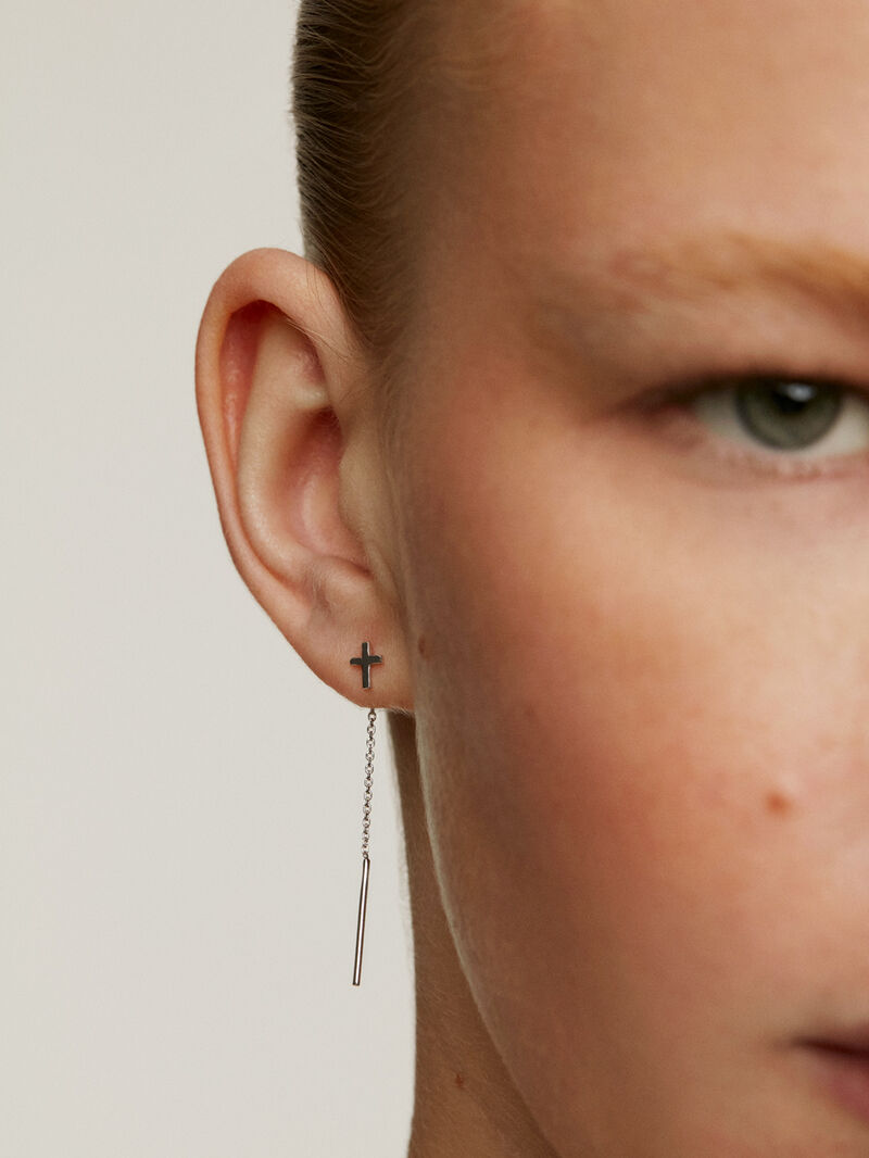 Individual 925 silver earring with cross image number 3