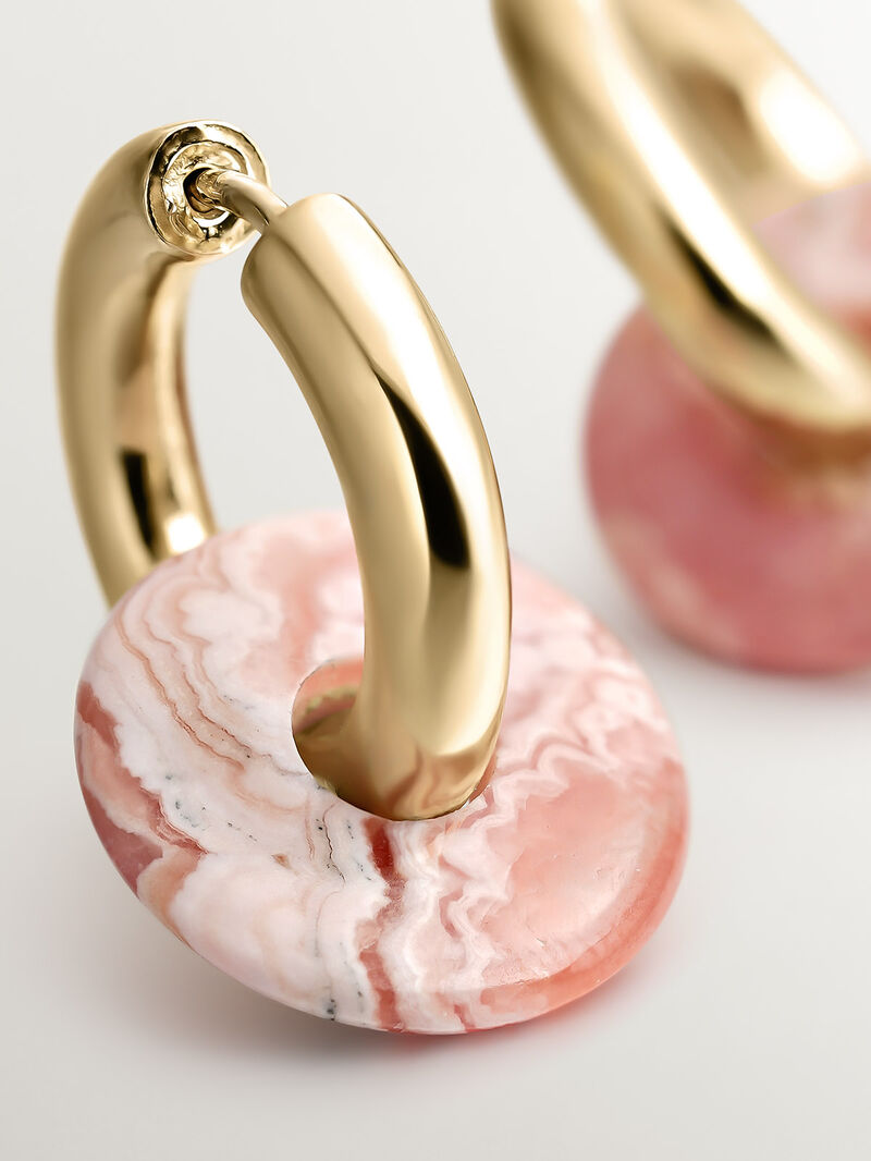 Medium hoop earrings made of 925 silver bathed in 18K yellow gold with pink rhodochrosite. image number 4