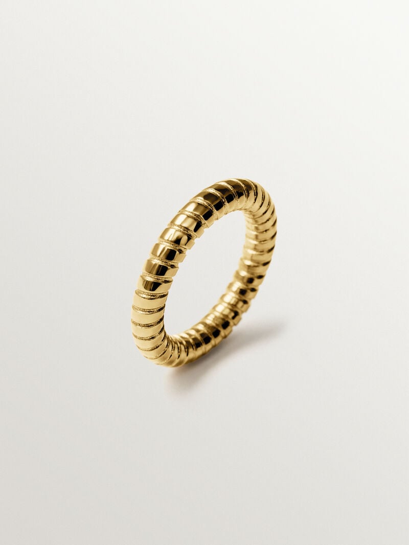 Anillo mediano gallonado de plata 925 bañada en oro de 18K image number 0