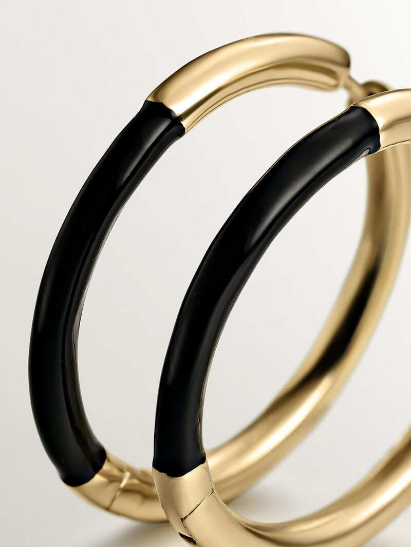 Large hoop earrings made of 925 silver, coated in 18K yellow gold with black enamel image number 4