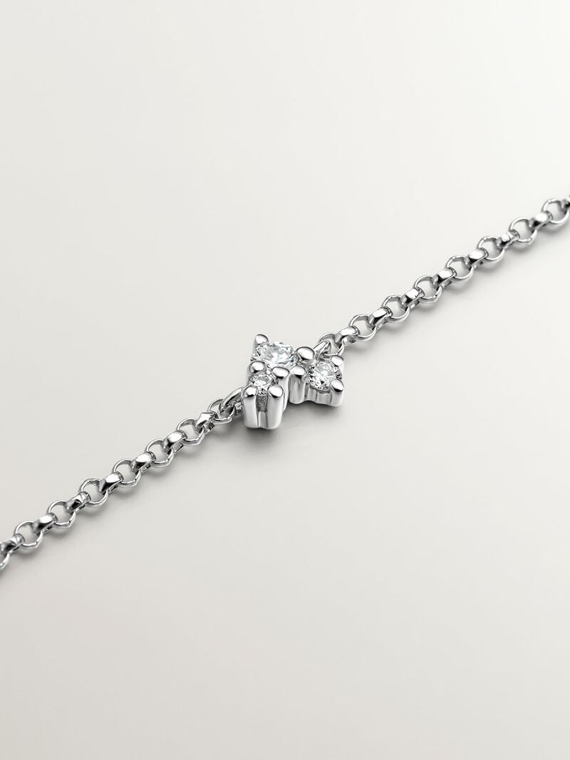 9K White Gold Rolo Link Bracelet with 3 Diamonds image number 4