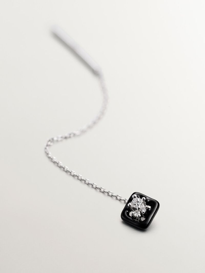 Individual earring of 18K white gold chain with diamonds and black enamel. image number 4