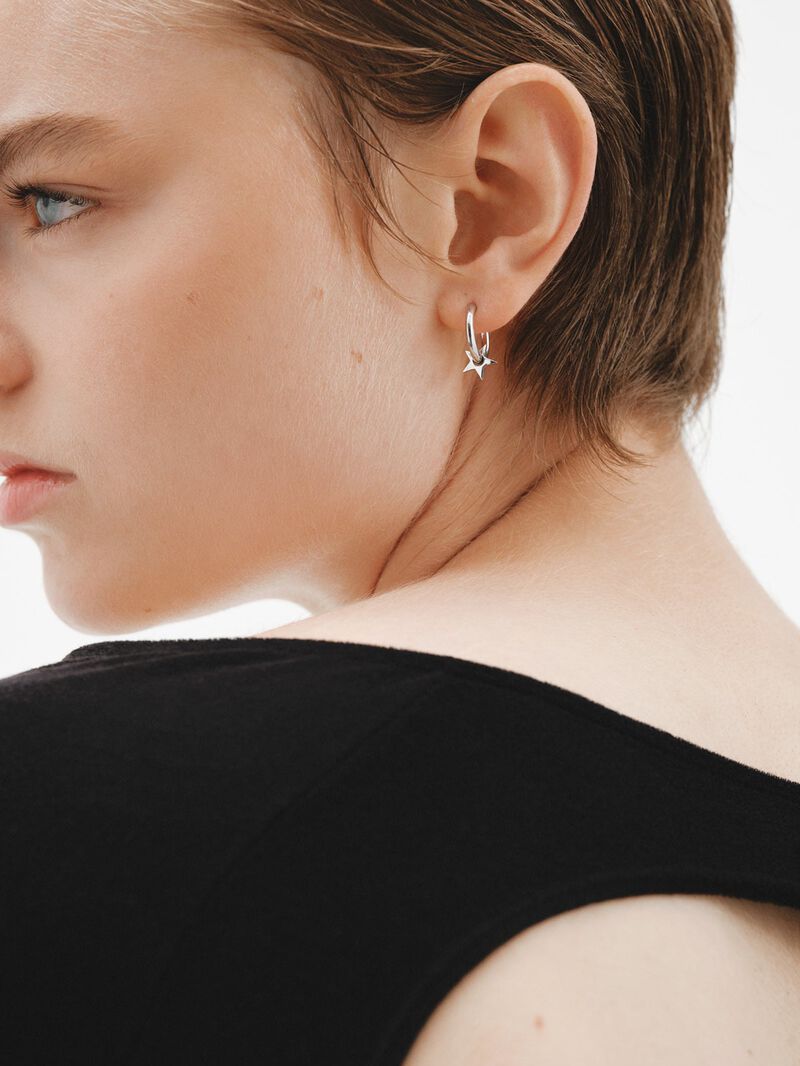 Small 925 silver hoop earrings with star. image number 2