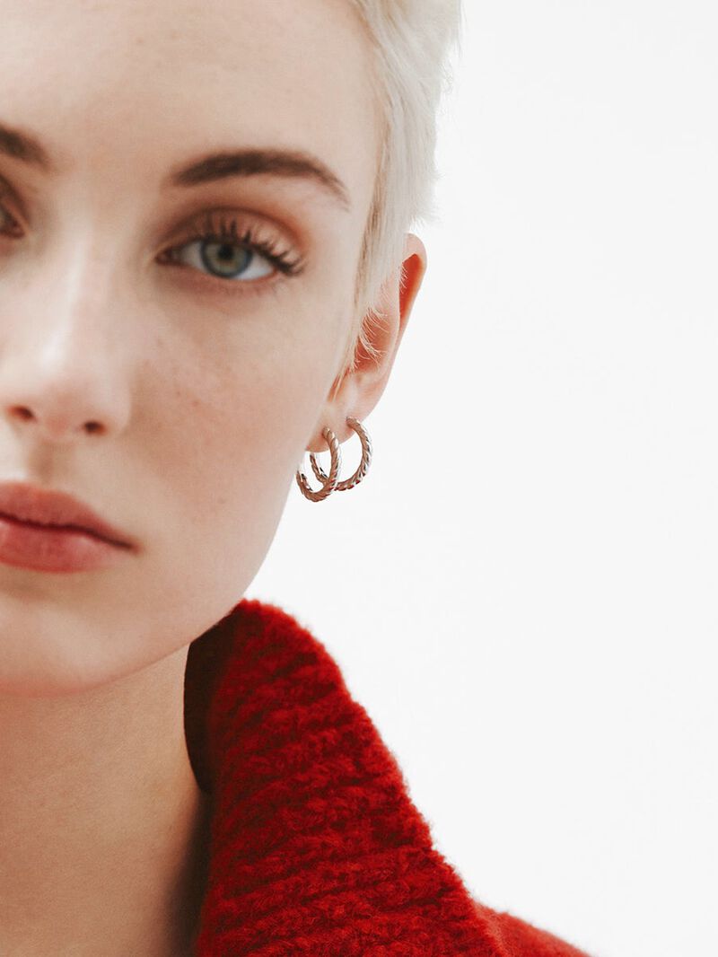925 silver ring earrings with chicked texture image number 1