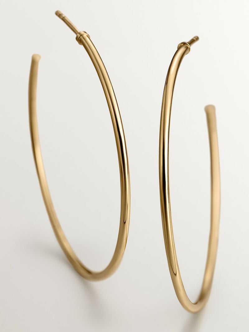 Large hoop earrings made of 925 silver coated in 18K yellow gold. image number 4