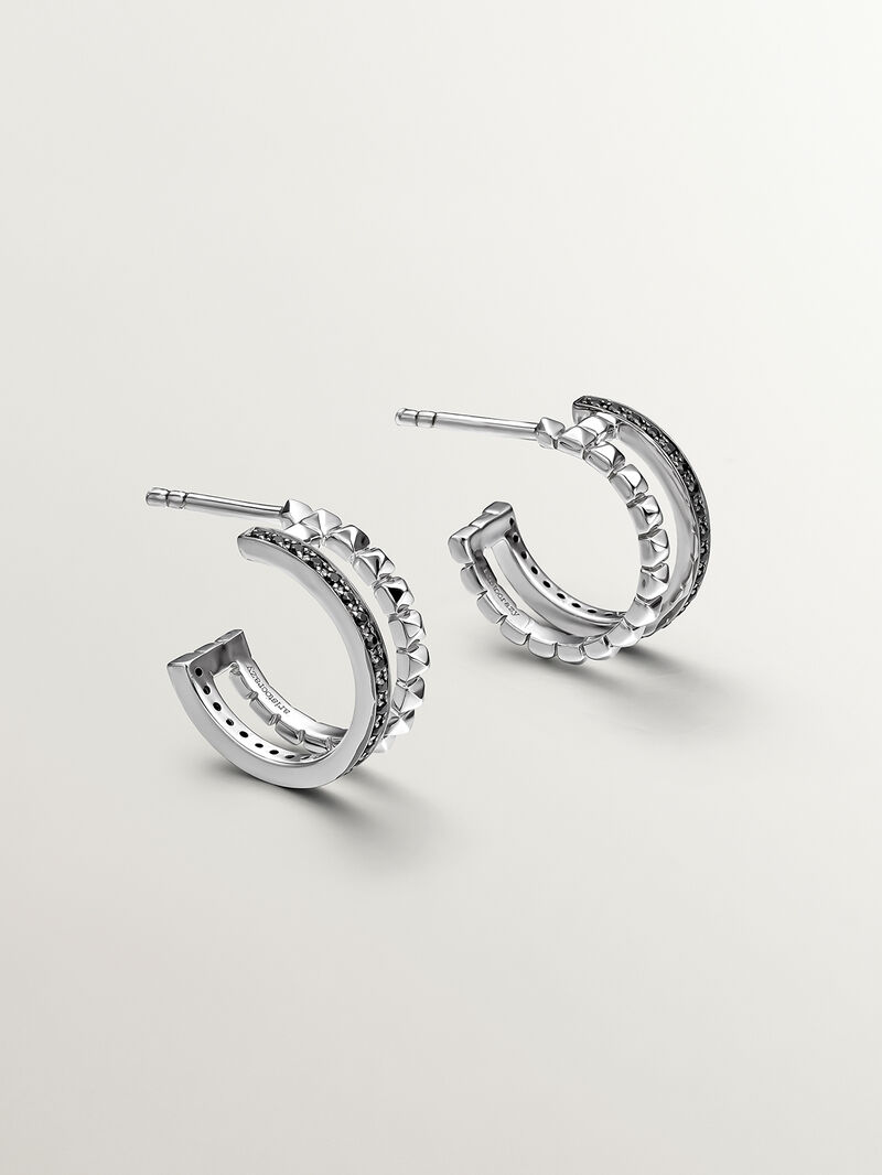 Double hoop earrings made of 925 silver with embossing and black spinels image number 4