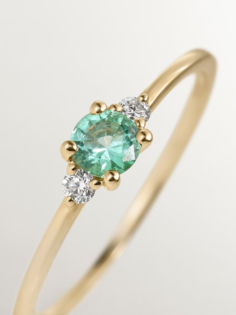 9K Yellow Gold Trilogy Ring with Emerald and Diamonds image number 4
