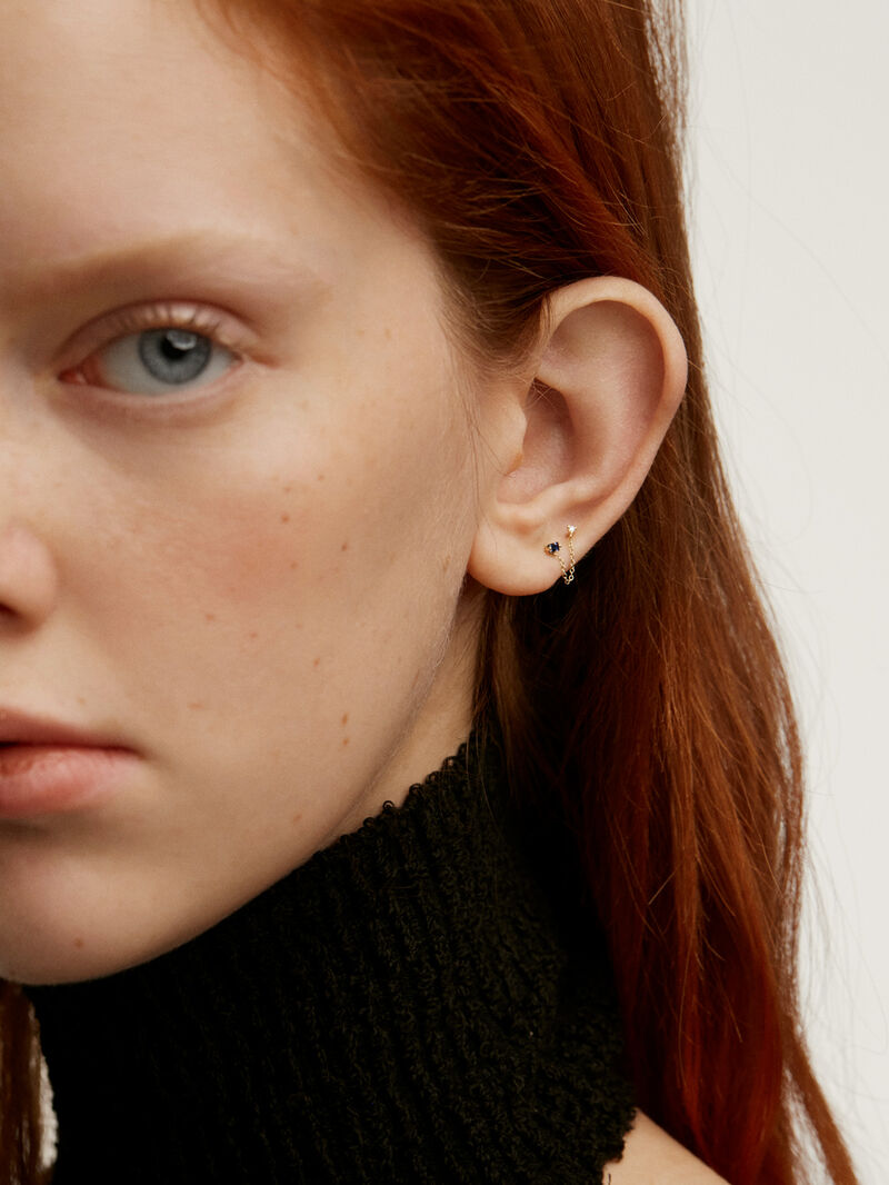 Individual climbing earring of 9K yellow gold with blue sapphire and diamond. image number 3
