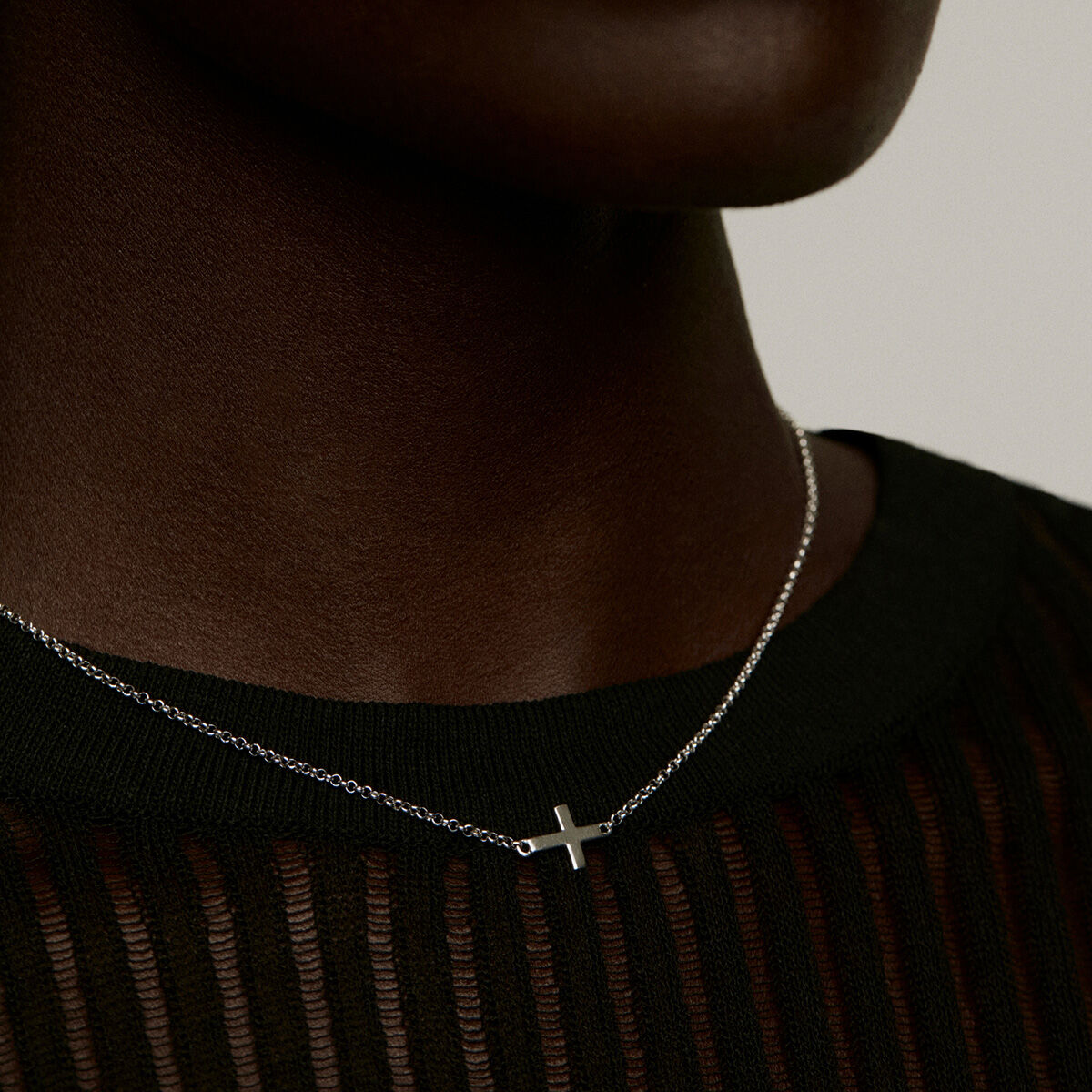 Silver simple cross necklace , J00653-01, hi-res