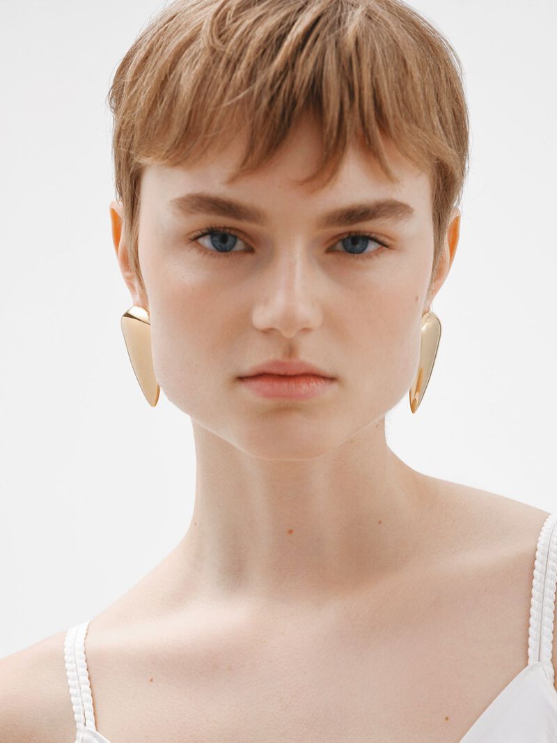 Large drop earrings in 18K yellow gold plated 925 silver with polished effect image number 3