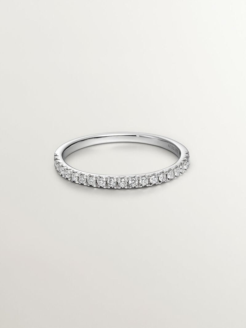 18K white gold ring with brilliant cut diamonds image number 2
