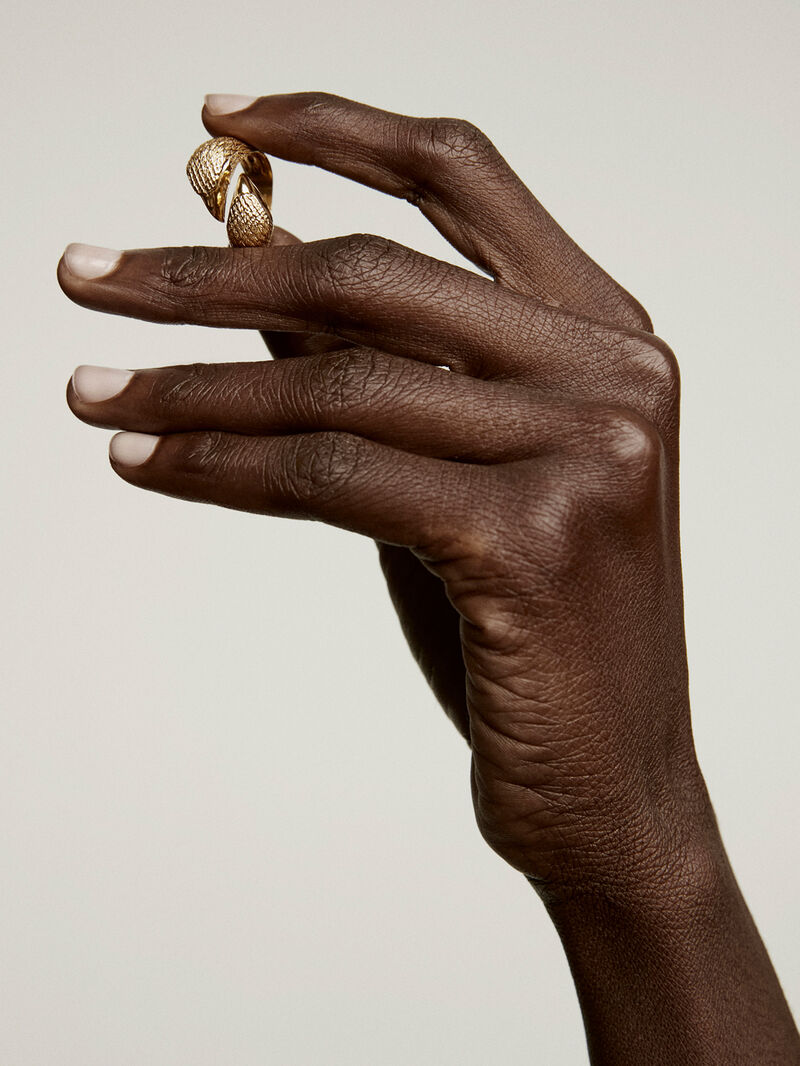 Wide 'You and Me' ring made from 925 silver, plated in 18K yellow gold with eagle heads. image number 1