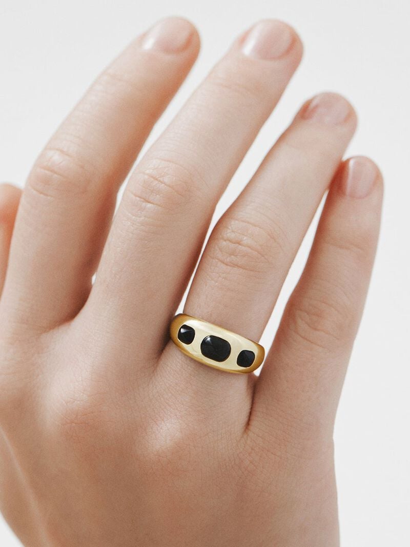 18K yellow gold plated 925 silver ring with black agates image number 4
