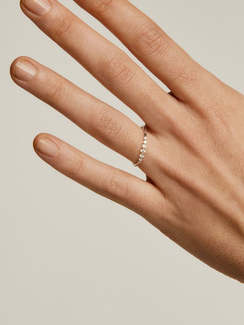 18K White Gold Ring with Diamonds image number 1