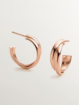 Pendientes de aro doble mediano cruzado de plata bañada en oro rosa de 18kt , J05232-03,hi-res