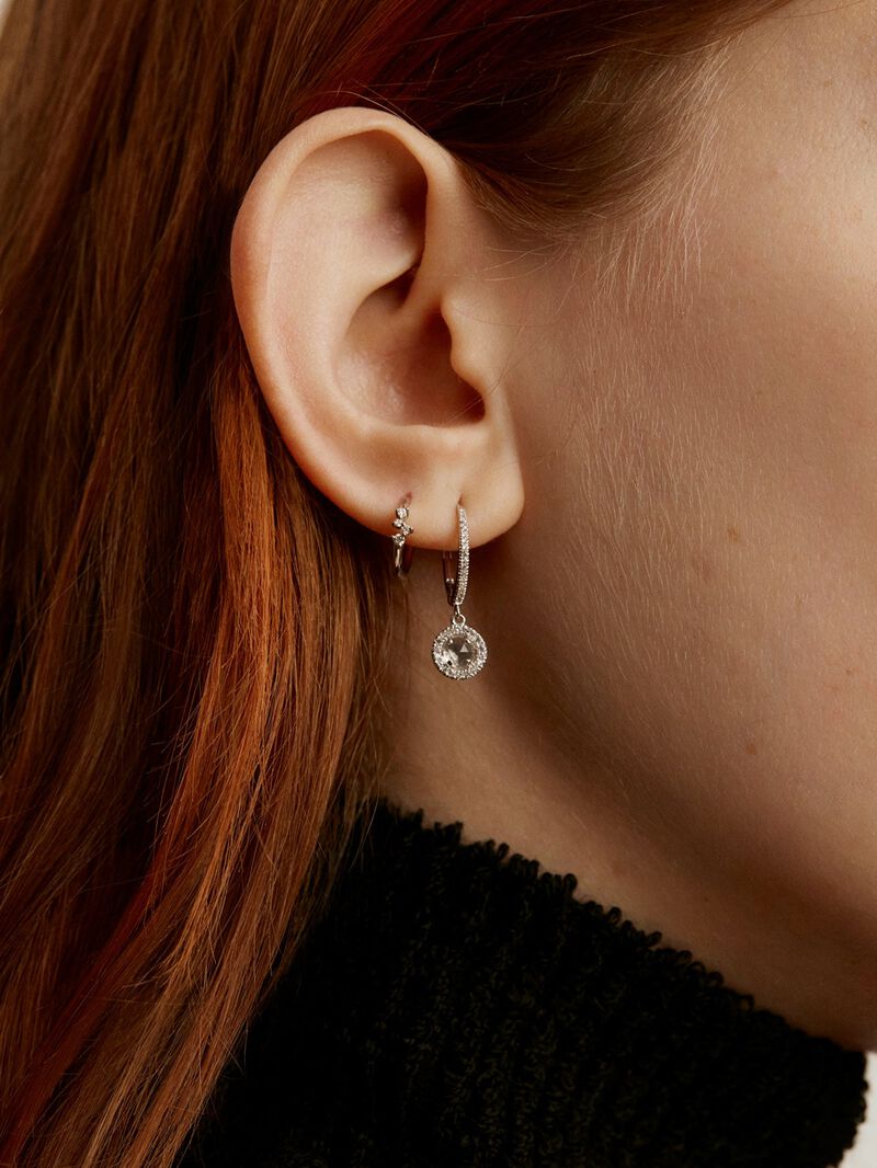 Individual small 9K yellow gold hoop earring with diamonds. image number 4