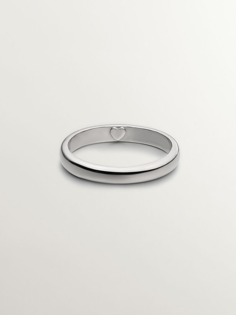925 Silver band ring with an interior heart. image number 2