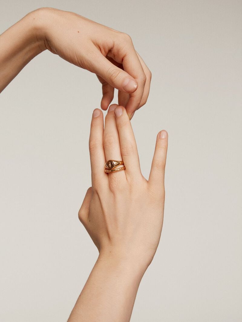 18K yellow gold plated 925 sterling silver ring with white topazes image number 4