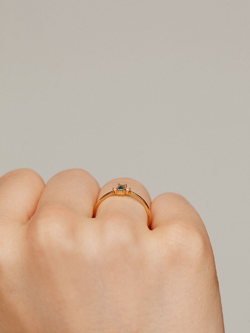 925 silver ring bathed in 18k yellow gold with swiss blue and white topacios image number 3